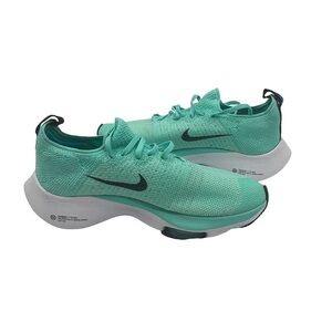 Nike Air Zoom Tempo Flyknit Turquoise Lace Up Sneakers Size 4.5 Youth